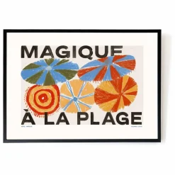 Hôtel Magique Affiche Magique à la Plage, Suzanne Lustig Multicolore