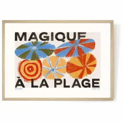 Hôtel Magique Affiche Magique à la Plage, Suzanne Lustig Multicolore