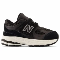 Enfant New Balance Baskets Scratchs 2002 |