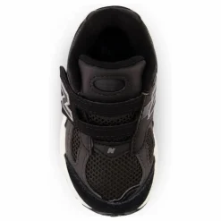Enfant New Balance Baskets Scratchs 2002 |