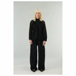 Discount BELLEPIECE Blouse Curtis Soie | Noir