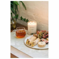 Brooklyn Candle Studio Bougie Escapist Brooklyn - 370 g Blanc New