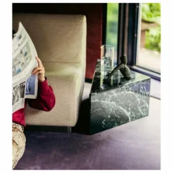 The Socialite Family Bout de canapé Triangolo en marbre | Marbré vert Clearance