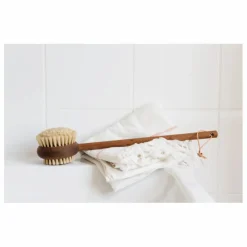 Femme Andrée Jardin Brosse pour le dos en frêne