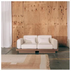 Gabrielle Paris Canapé 2 places Georges le Confortable avec accoudoirs | Crème Discount