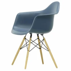 Online Vitra Chaise DAW - piétement érable - Charles & Ray Eames | Bleu de mer