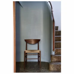 Online & Tradition Chaise Drawn HM3 en bois | Noyer