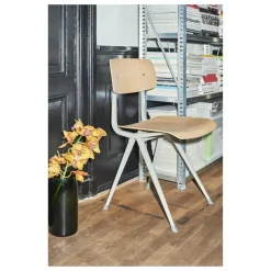 Outlet Hay Chaise Result en chêne laqué brillant - Réedition Friso Kramer & Wim Rietveld | Beige