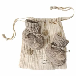 Discount Gentil Coquelicot Chaussons en tricot et pochon brodé | Taupe