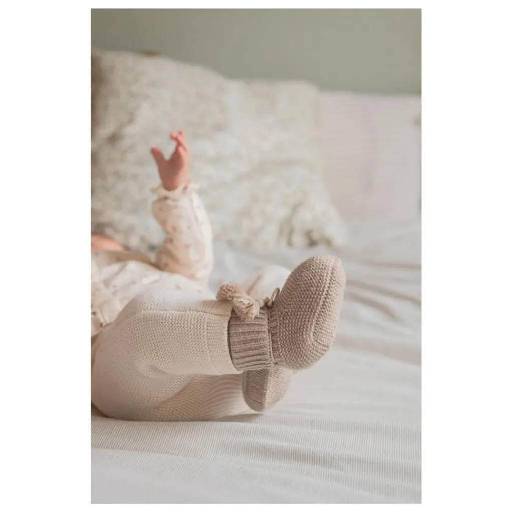 Discount Gentil Coquelicot Chaussons en tricot et pochon brodé | Taupe