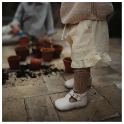 New Petit Nord Chaussons T-Bar | Crème