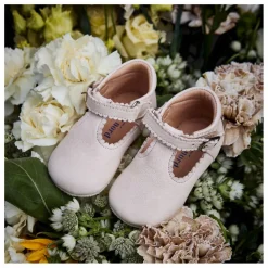 New Petit Nord Chaussons T-Bar | Crème