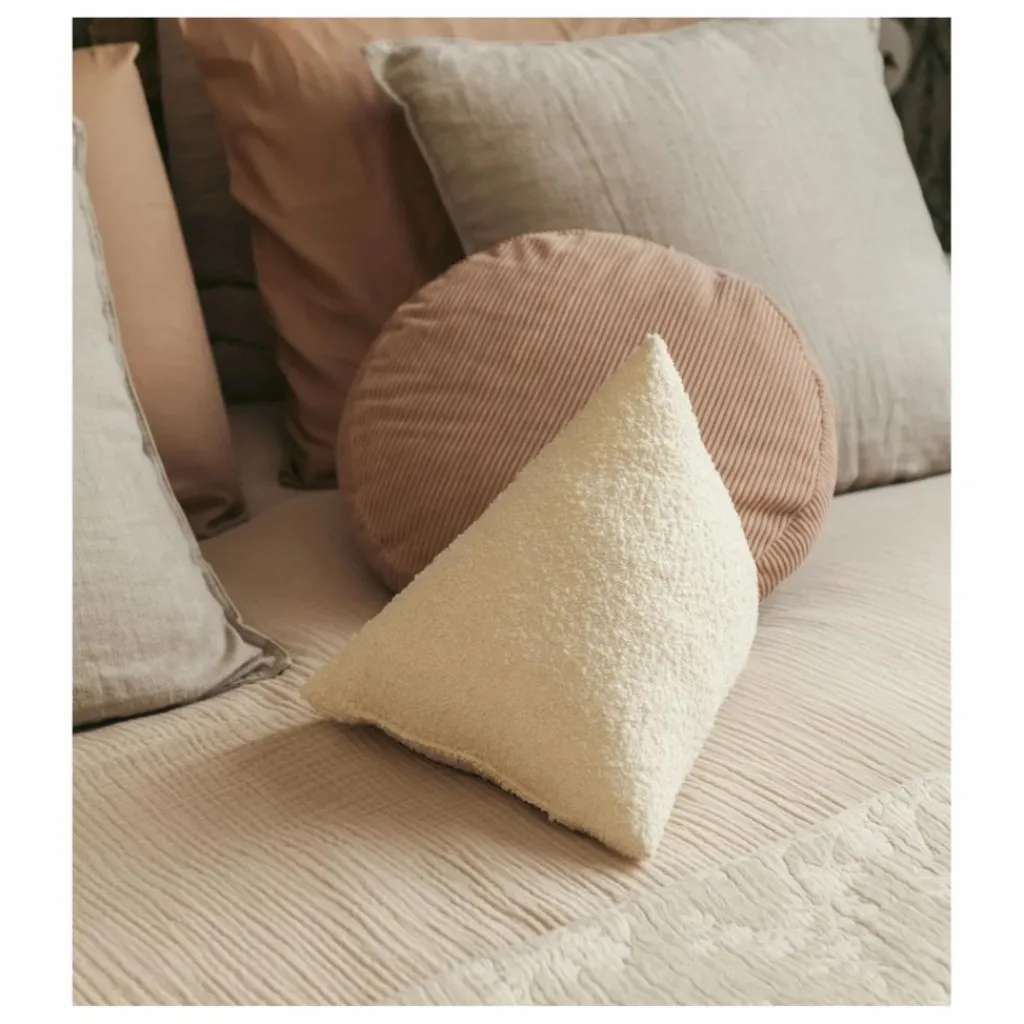 The Socialite Family Coussins|Coussin berlingot Divino en laine bouclette |