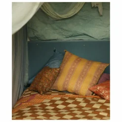 Online Doing Goods Coussin Emma en coton Multicolore