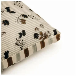 Le Monde Sauvage Coussin Super Nova Paris |