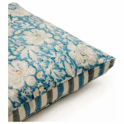 Le Monde Sauvage Coussin Super Nova Saint-Pétersbourg | Bleu Outlet