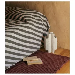 The Socialite Family Couvre lit Monastico en coton à rayures |