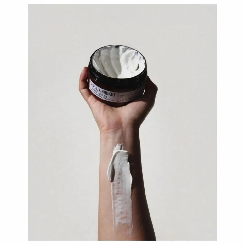 L:A BRUKET Crème pour le corps Sauge Romarin et Lavande 298 - 200ml Non teinté Online