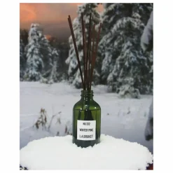 L:A BRUKET Diffuseur pour la maison Winter Pine 332 - Edition Limitée - 200ml Non teinté Hot