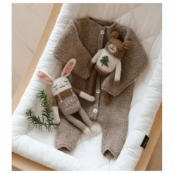 Main Sauvage Doudou Ourson Sapin |