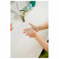 Enfant Nailmatic Kids Duo de pâtes à modeler lavantes Pataploof et moule |