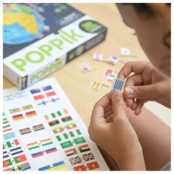 Poppik Globe à construire Drapeaux