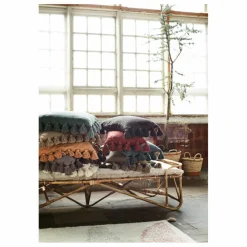 Discount Madam Stoltz Housse de coussin avec pompons | Blanc