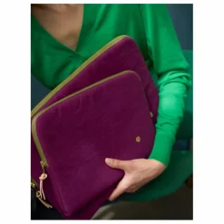 Homme La cerise sur le gâteau Housse Ordinateur Iona |