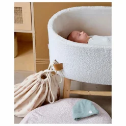 Tante Reine Housse pour nid bébé multi-usage Cœur |