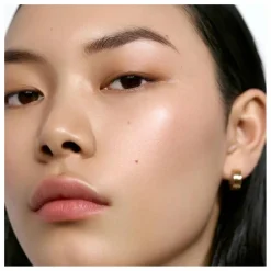 Femme Rose Inc Illuminateur crème hydratant Solar Radiance |