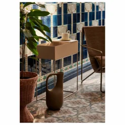 Ferm Living Jardinière sur pied en métal |