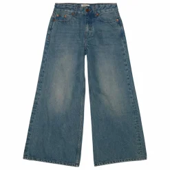 Enfant Finger in the nose Jean Large June |