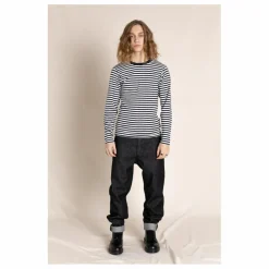 Enfant Finger in the nose Jean Ollibis |