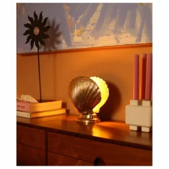 Online Doing Goods Lampe à poser coquillage | Laiton