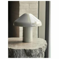 Hay Lampe à poser Pao portative | Crème Online