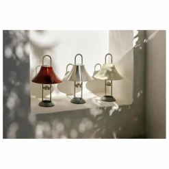Hay Lampe à poser portable Mousqueton - Inga Sempé |