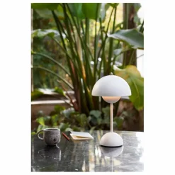 & Tradition Lampe à poser portative Flowerpot VP9, Verner Panton | Blanc Discount
