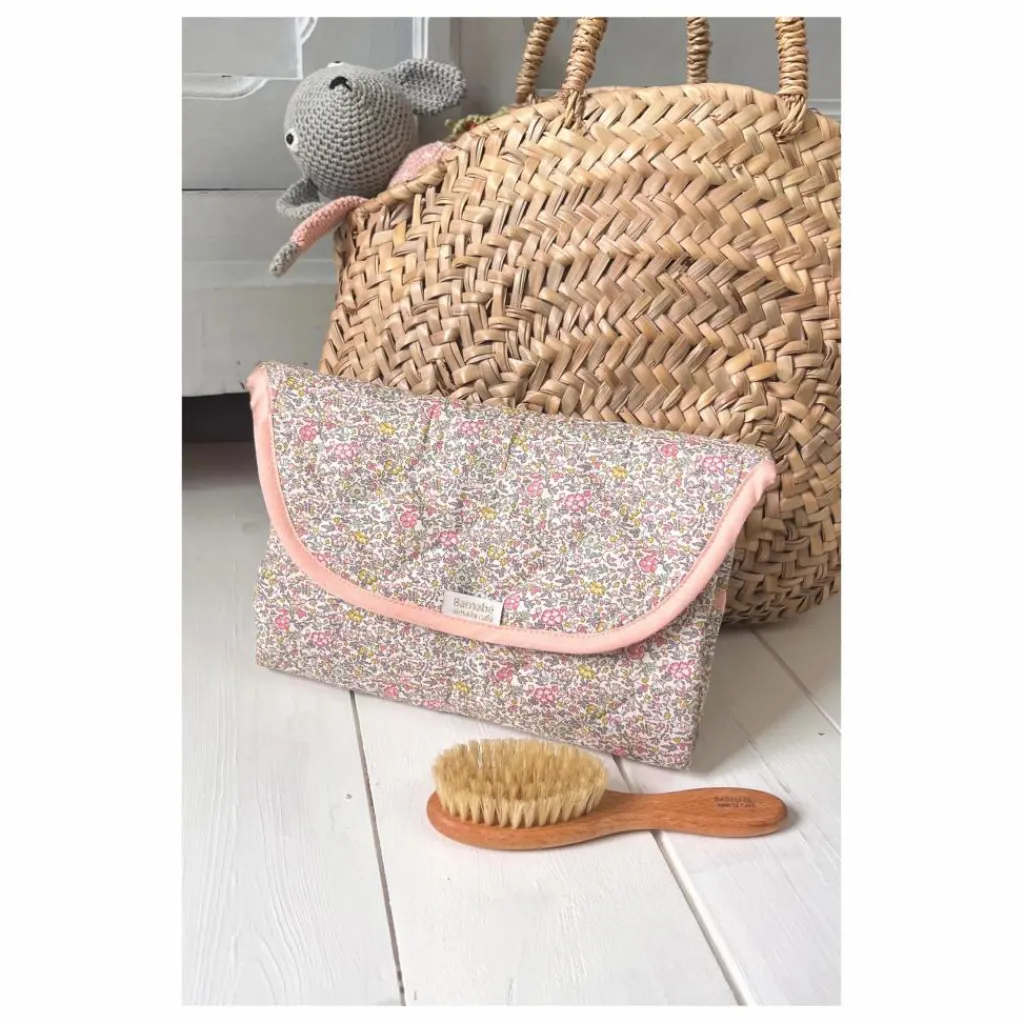 Barnabé aime le café Matelas à langer de voyage Juliette | Blanc