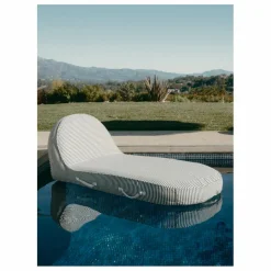 Business & Pleasure Co. Mobilier De Jardin|Matelas de piscine flottant |