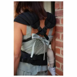 Mama Hangs Porte-bébé Carry & Bloom |