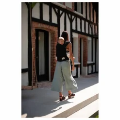 Mama Hangs Porte-bébé Carry & Bloom |