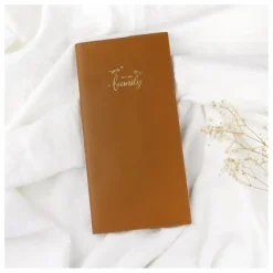 Barnabé aime le café Puériculture|Sacs À Langer, Trousses|Protège livret de famille en cuir |