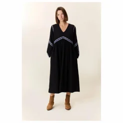 Femme Leon & Harper Robe Reeta Lad |