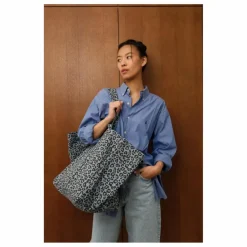 Femme Rose in April Sacs Weeks Ends|Sacs Week-End|Sac cabas Elisabeth Graou |