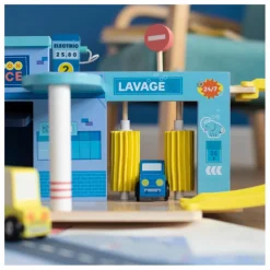 Moulin Roty Station service Avenue du Moulin Multicolore New