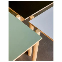 Hübsch Table à manger en chêne Oblique |