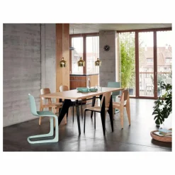 Outlet Vitra Table EM - piètement noir - Jean Prouvé | Chêne