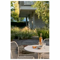 & Tradition Table Thorvald SC96, Space Copenhagen |