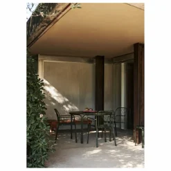 Outlet & Tradition Table Thorvald SC98, Space Copenhagen | Vert foncé