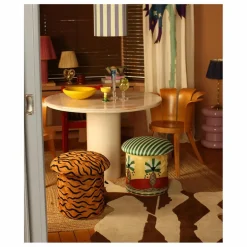 Doing Goods Tabouret brodé Maya Tiger |